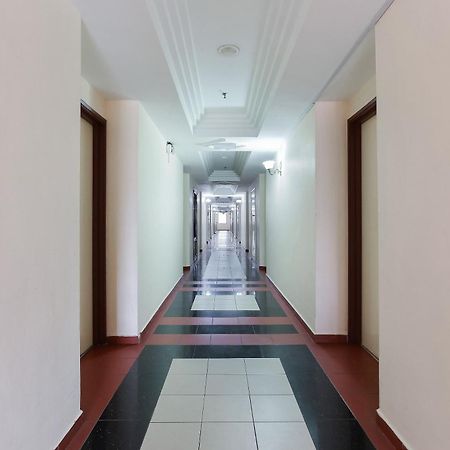 Collection O Hotel Super Cowboy Malacca Екстер'єр фото
