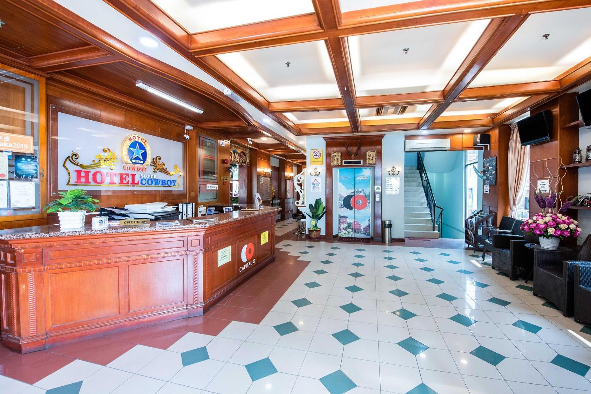 Collection O Hotel Super Cowboy Malacca Екстер'єр фото